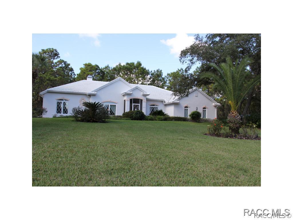 4770 N Mojave Ter., Beverly Hills, FL 34465
