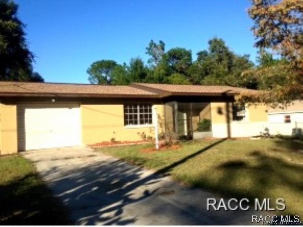 6327 E Morley St., Inverness, FL 34452