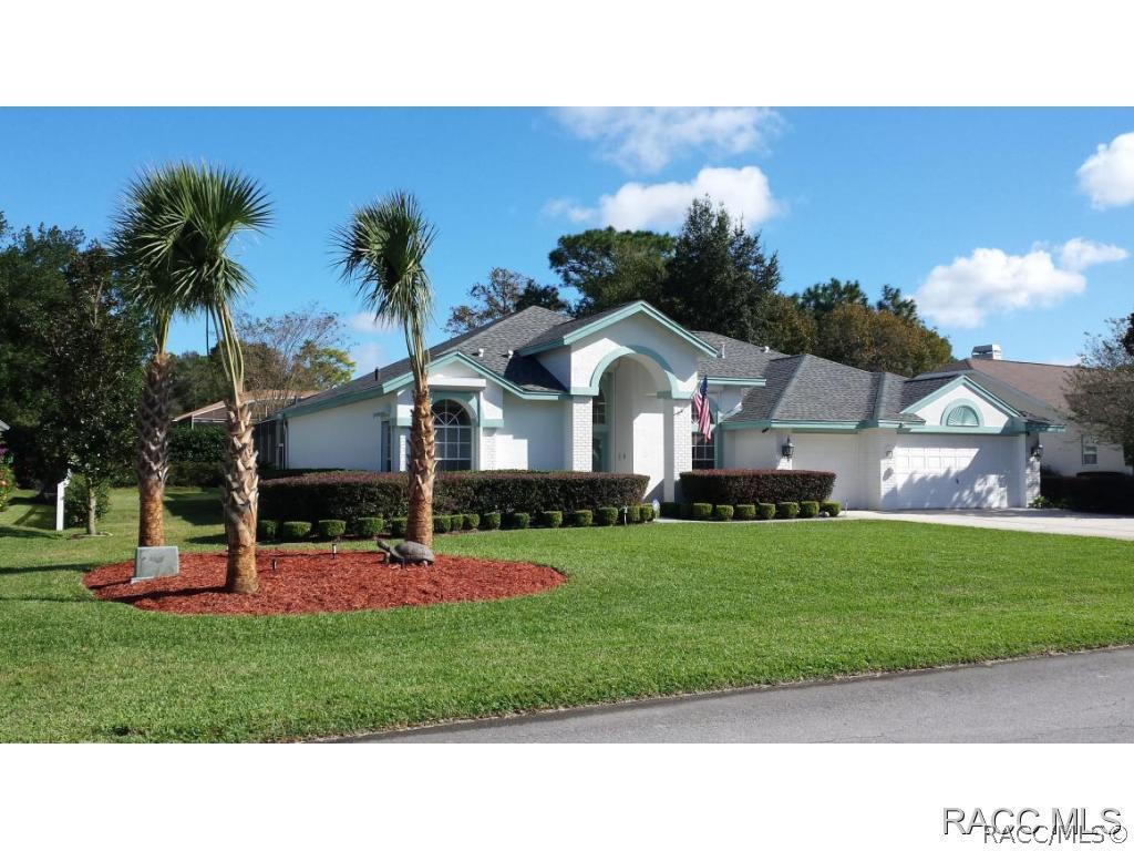 5 Norfolk Ln., Homosassa, FL 34446