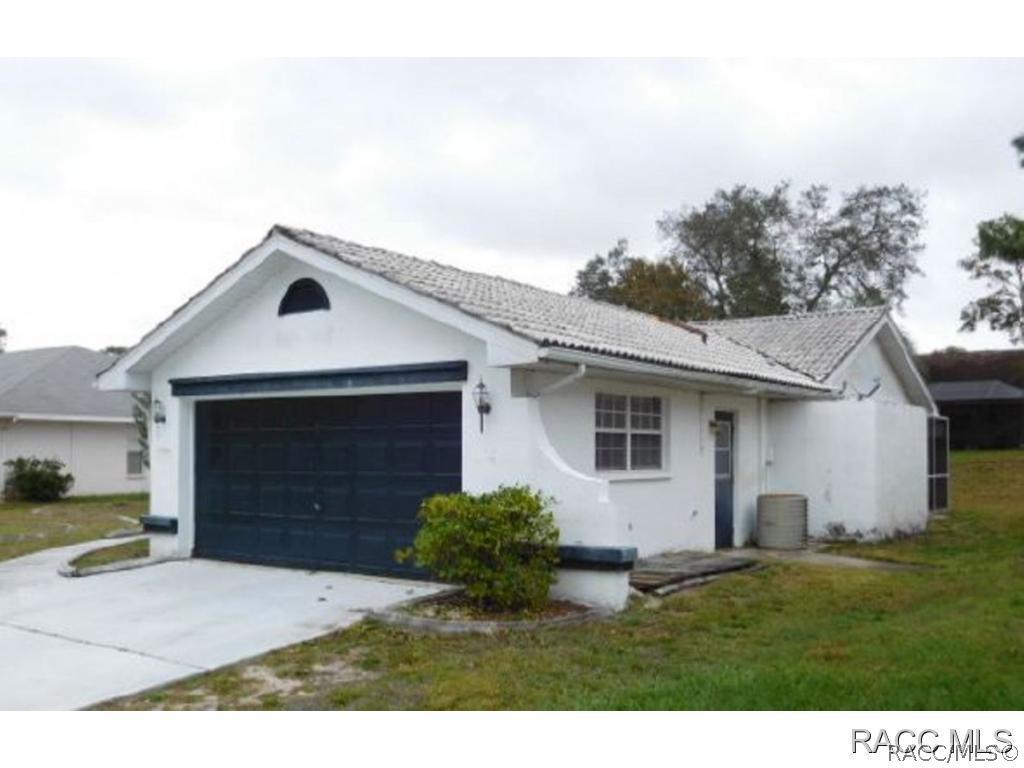 1214 Venetia Dr., Spring Hill, FL 34608