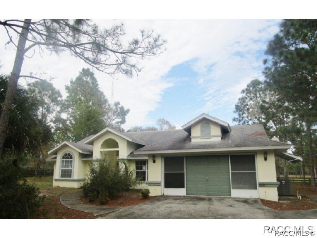 5465 N Rosedale Cir., Beverly Hills, FL 34465
