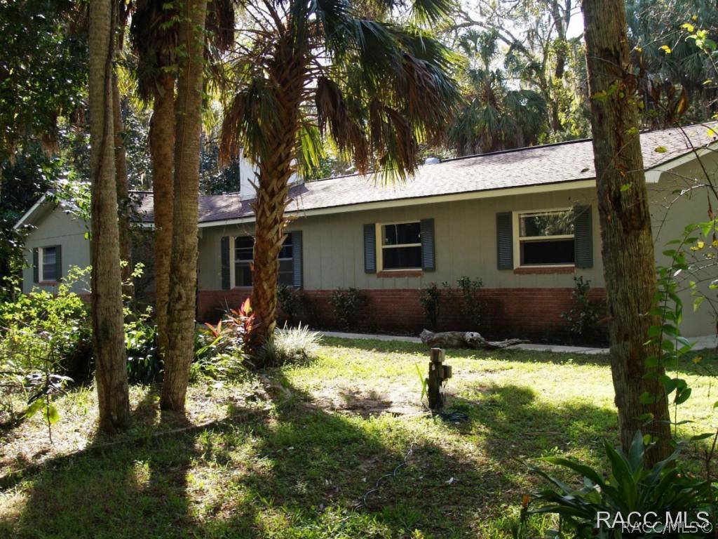 6534 S Bassett Dr., Homosassa, FL 34448