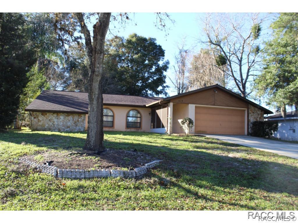 419 Nola St., Inverness, FL 34452