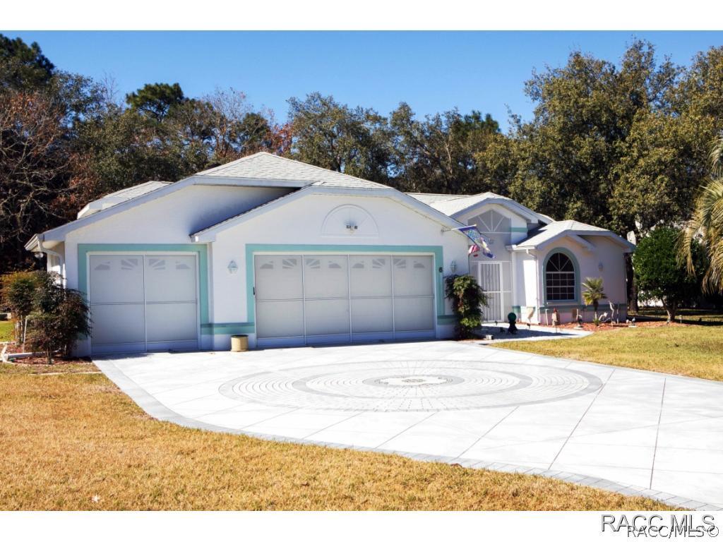 6 Catalpa Ct., Homosassa, FL 34446