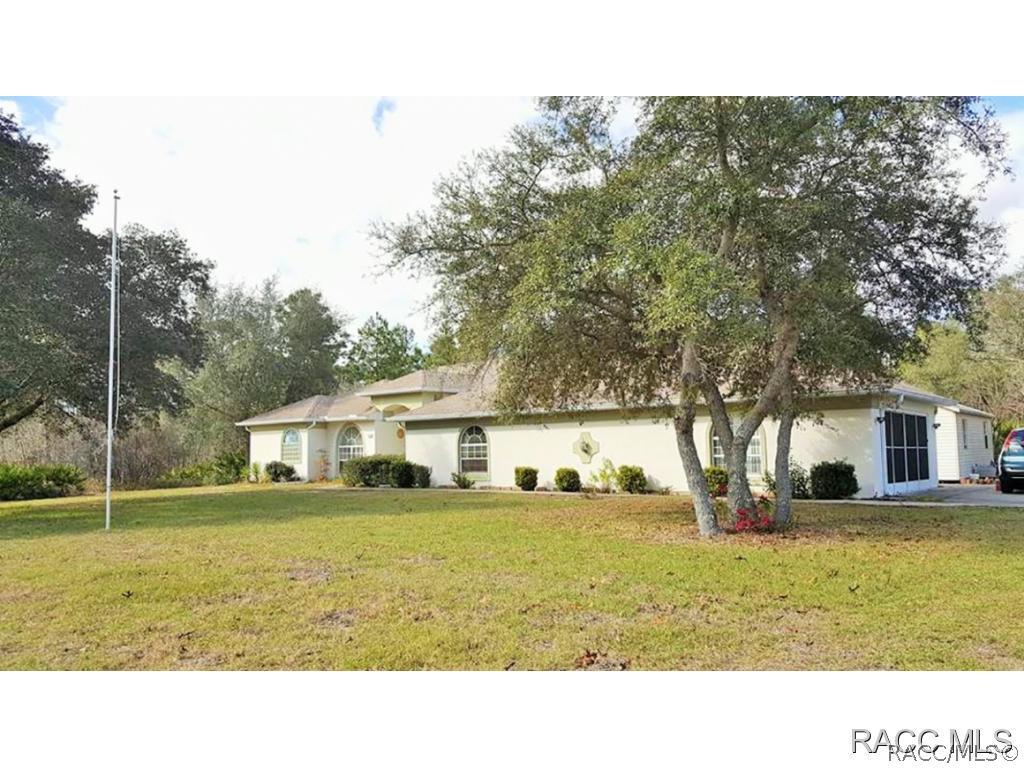 3731 W Promontory Dr., Beverly Hills, FL 34465
