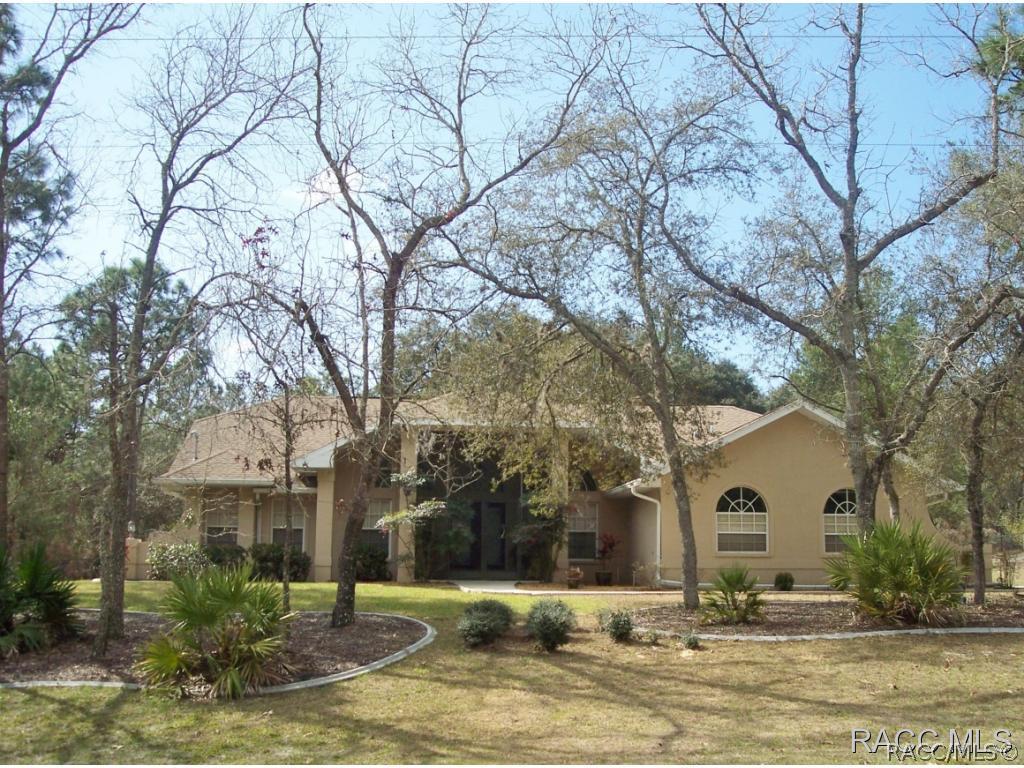 5558 N Bronco Ter., Beverly Hills, FL 34465