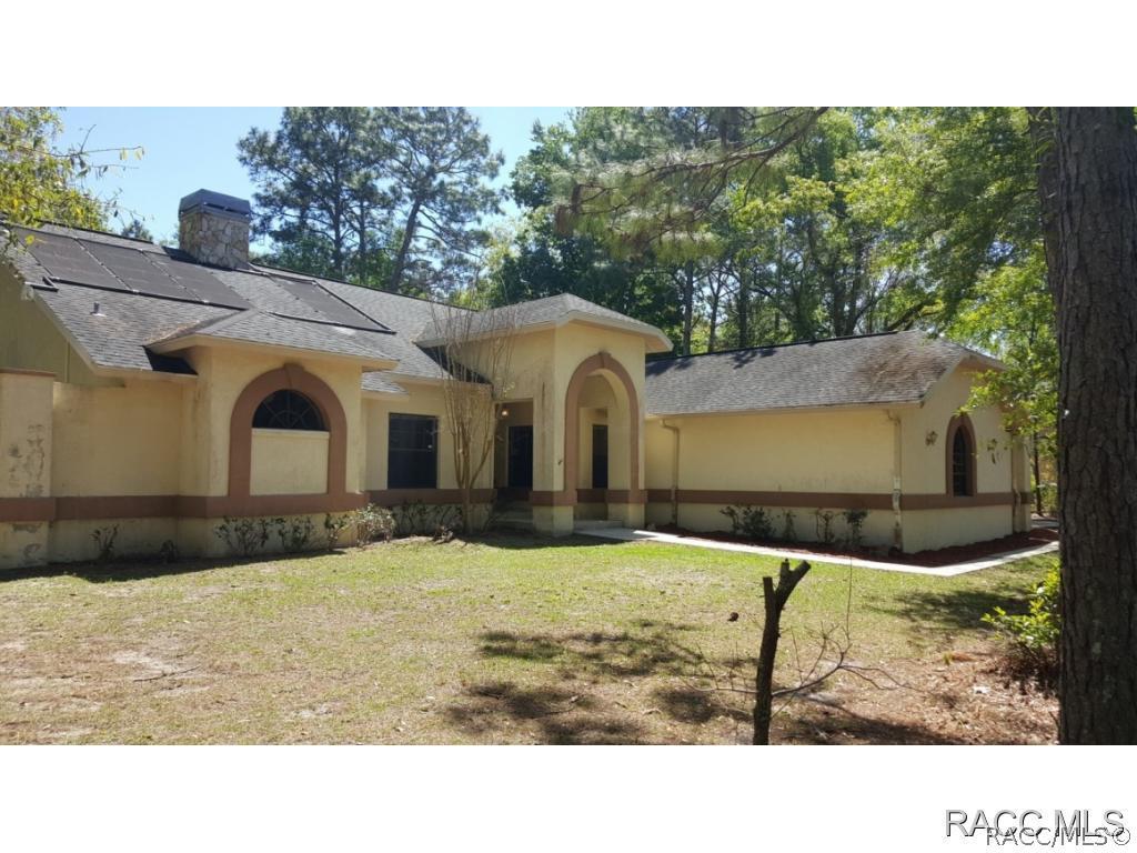 1519 N Lombardo Ave., Lecanto, FL 34461