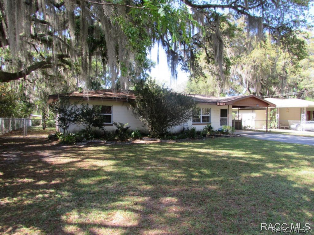 20026 The Granada, Dunnellon, FL 34432