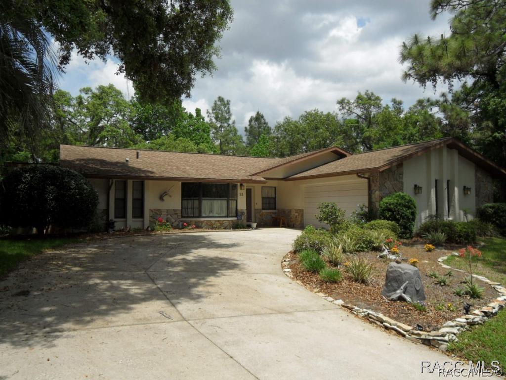 [Address Hidden by Seller], Homosassa, FL 34446