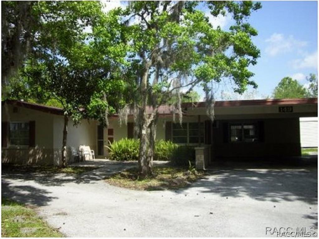 149 SE Paradise Point Rd., Crystal River, FL 34429