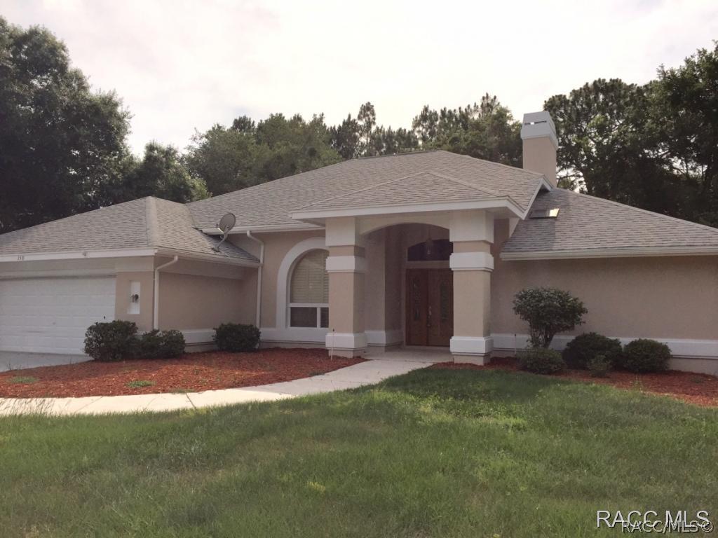 150 Douglas St., Homosassa, FL 34446
