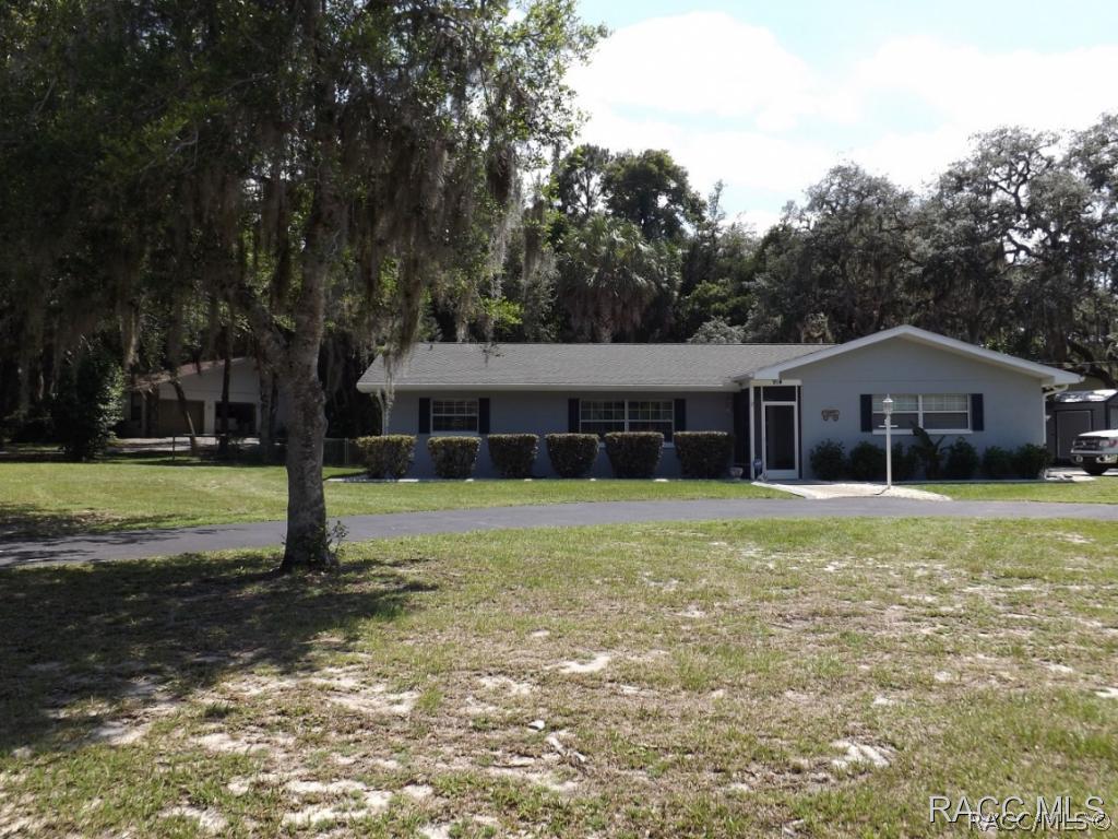 914 N Mcgowan Ave., Crystal River, FL 34429