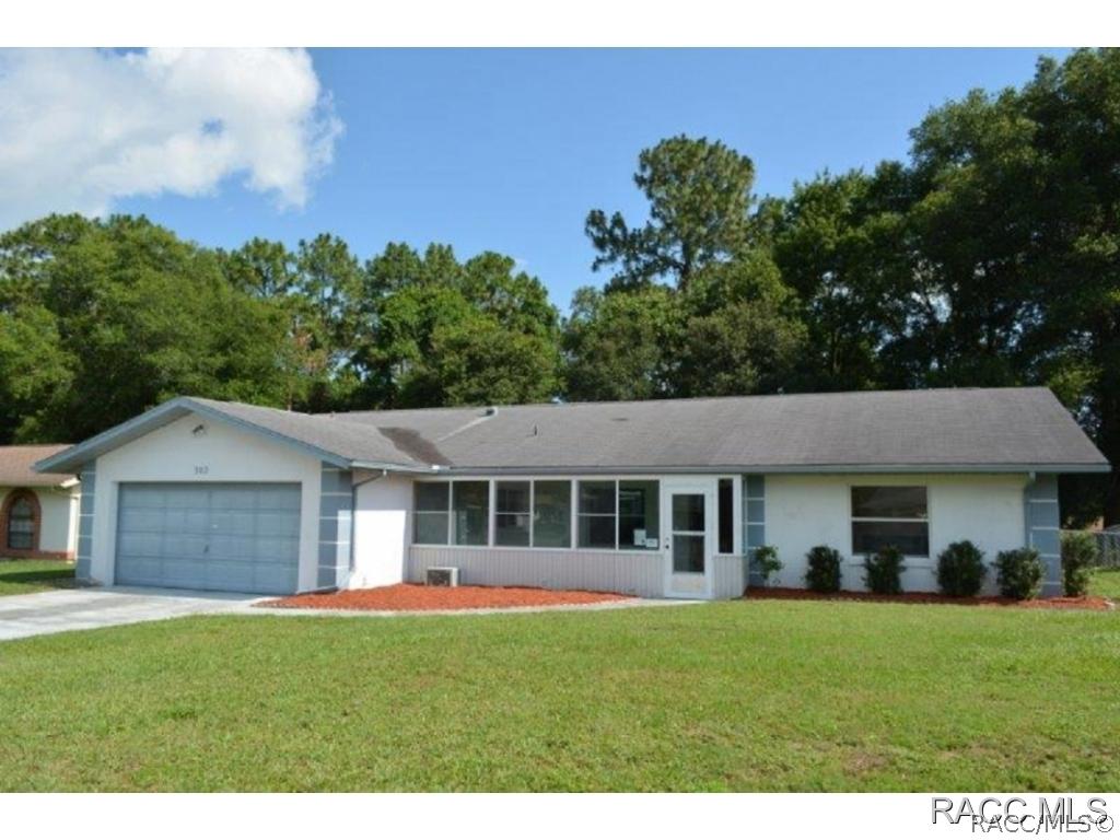 302 Hudson St., Inverness, FL 34452
