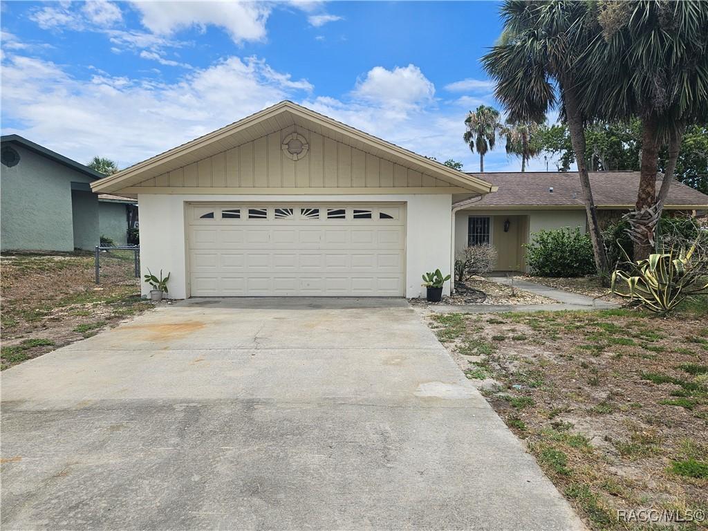 11684 W Sunnybrook Ct., Crystal River, FL 34429