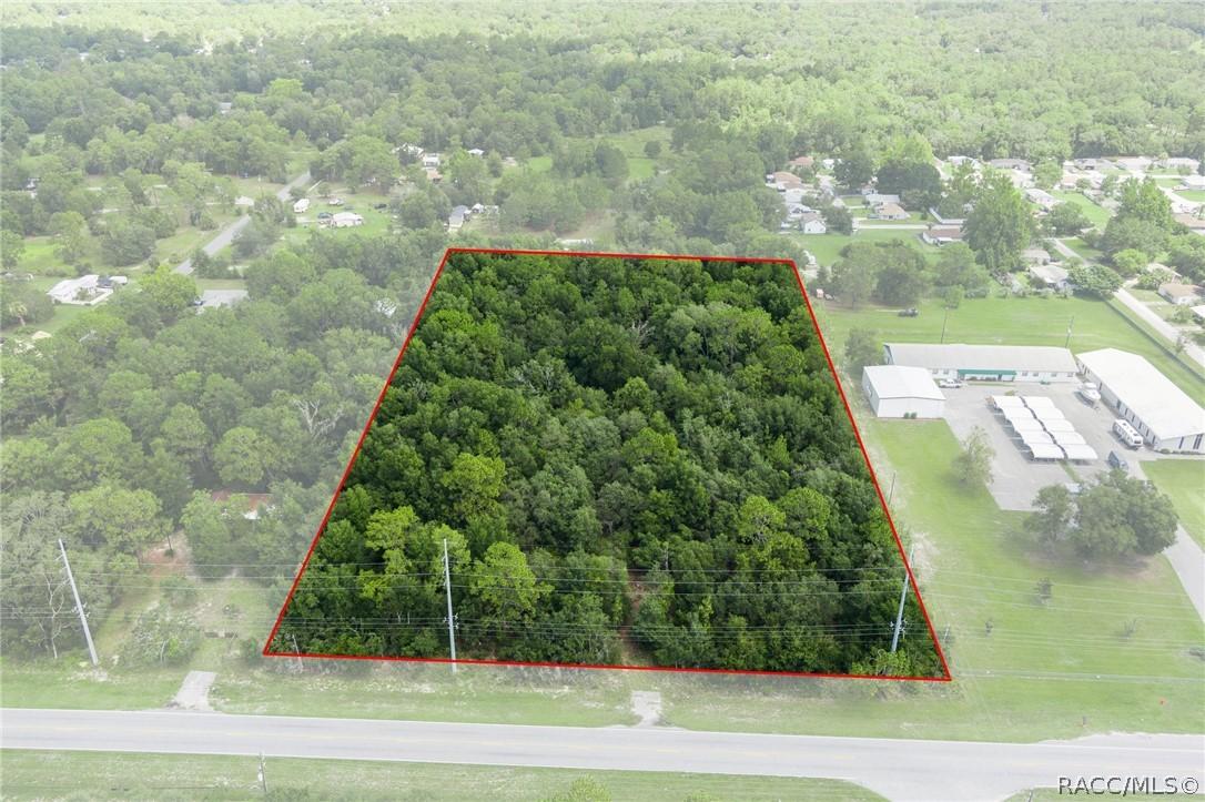 6779 W Grover Cleveland Blvd., Homosassa, FL 34446