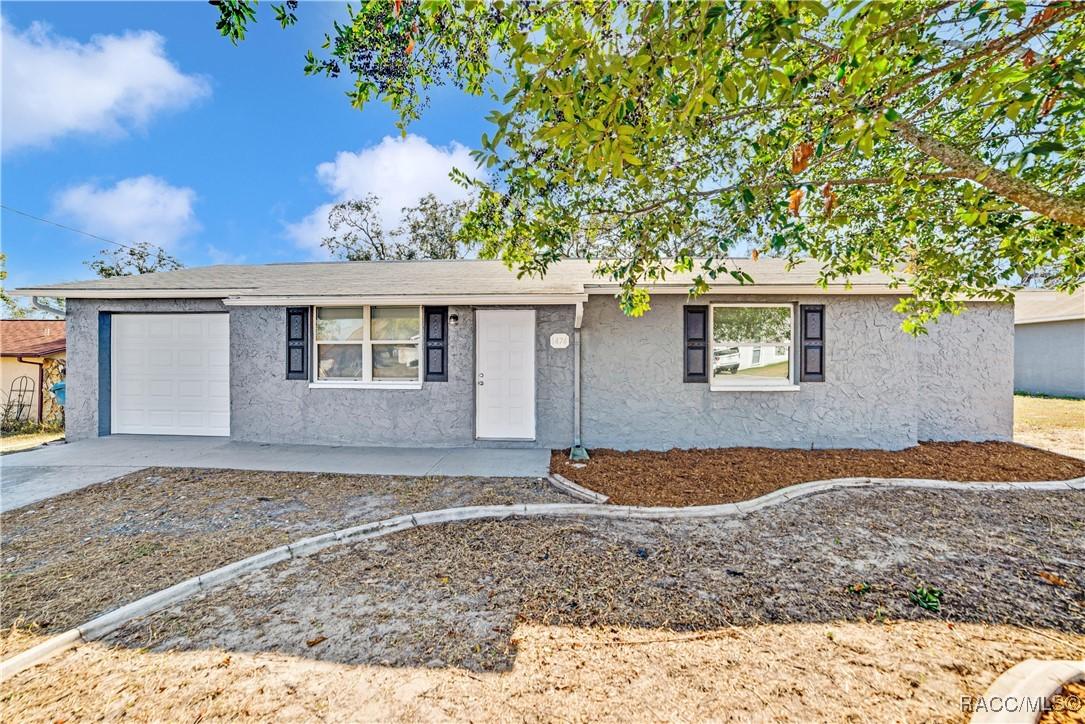1474 Coble Rd., Spring Hill, FL 34608