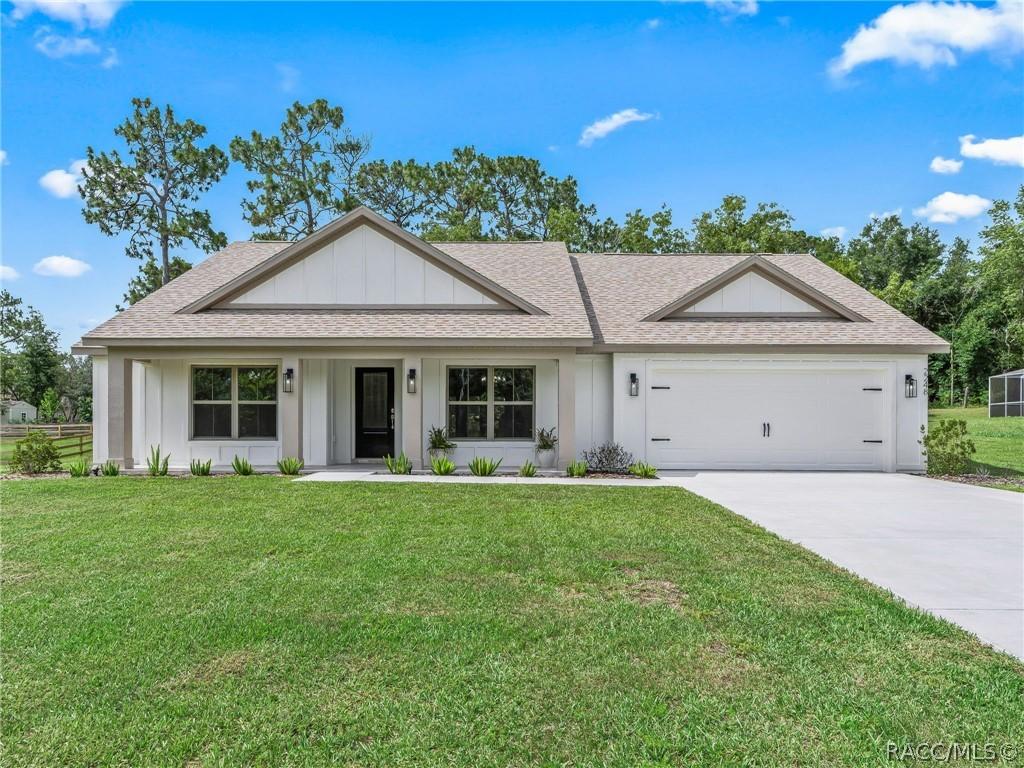 2248 Newhaven St., Inverness, FL 34453
