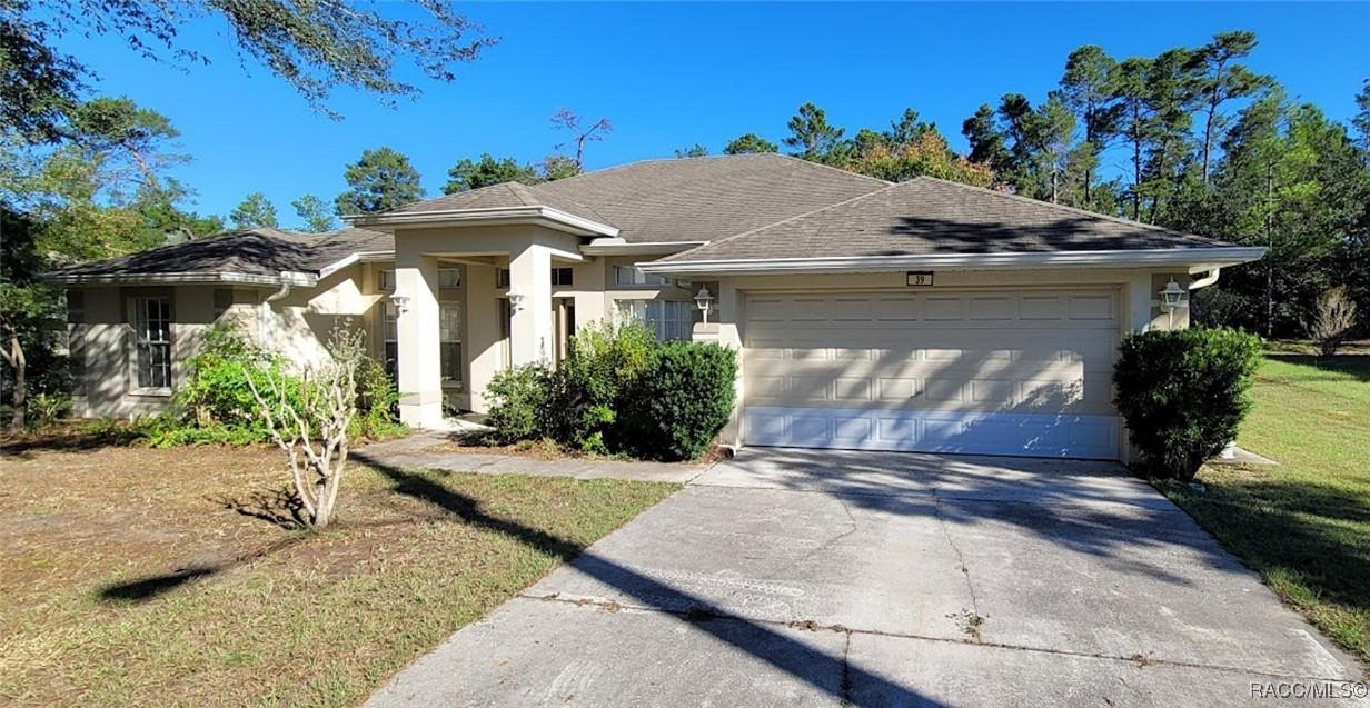 39 Grass St., Homosassa, FL 34446