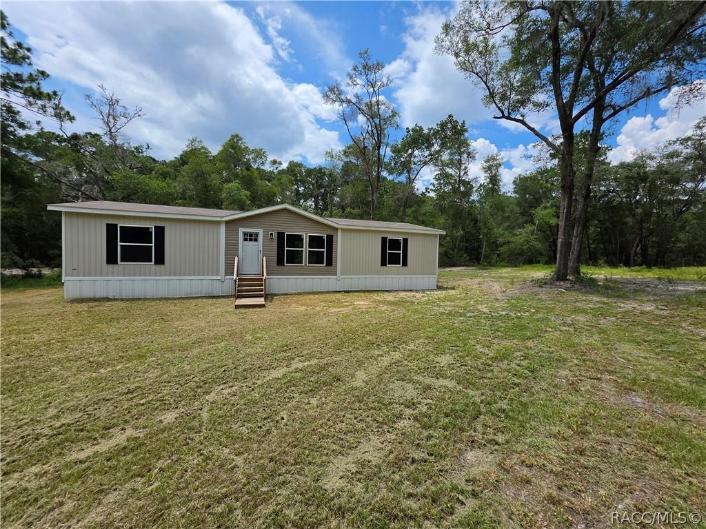 7513 W Dunklin St., Dunnellon, FL 34433