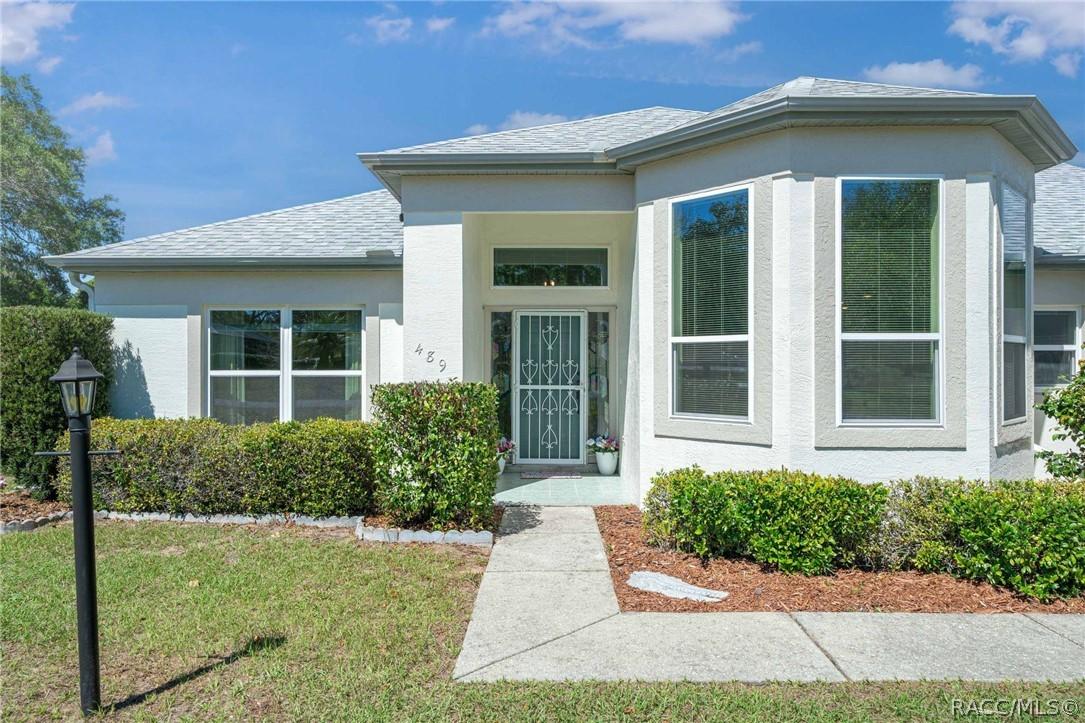 489 E Falconry Ct., Hernando, FL 34442