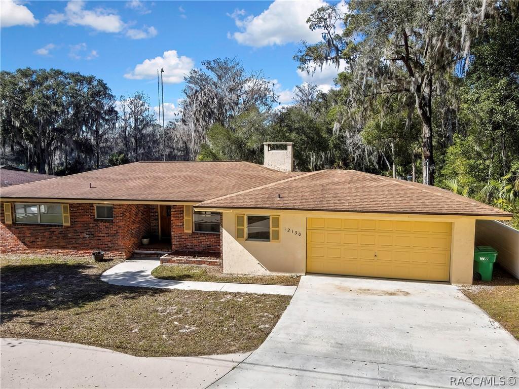 12130 Maple St., Dunnellon, FL 34432