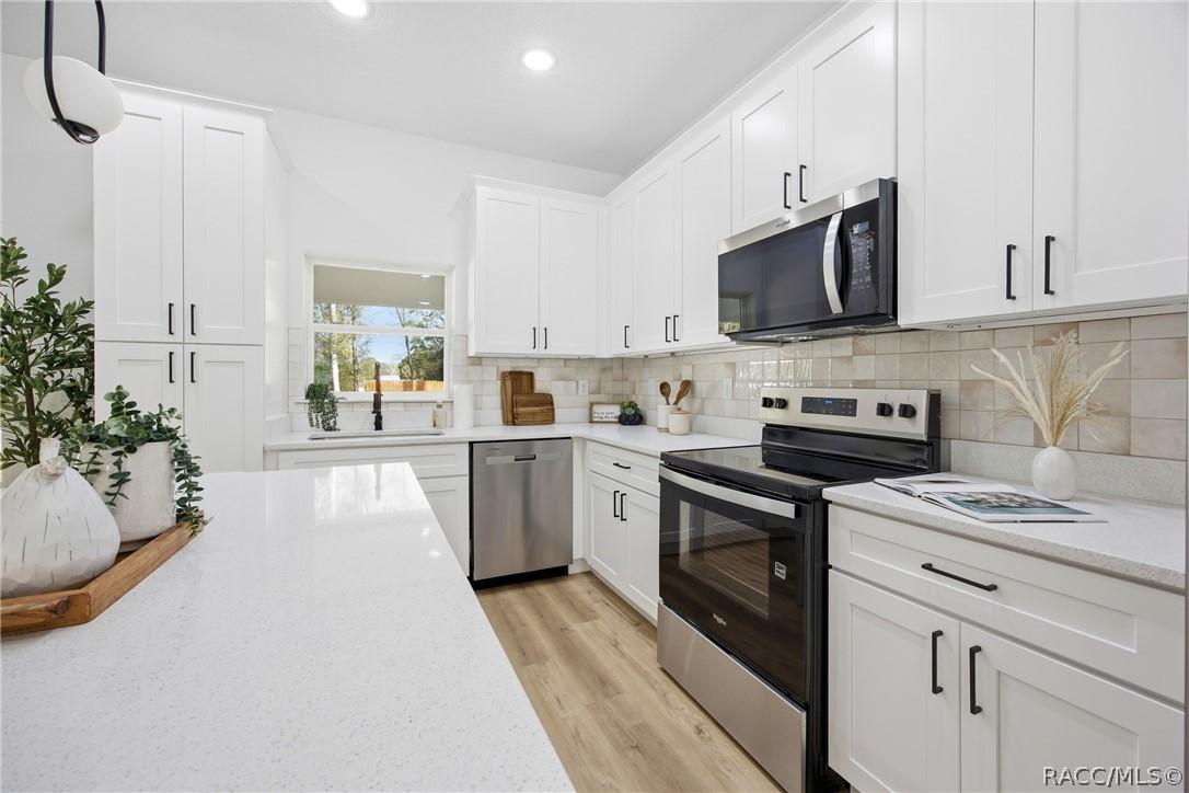 2116 W Beach Plum Dr., Citrus Springs, FL 34434