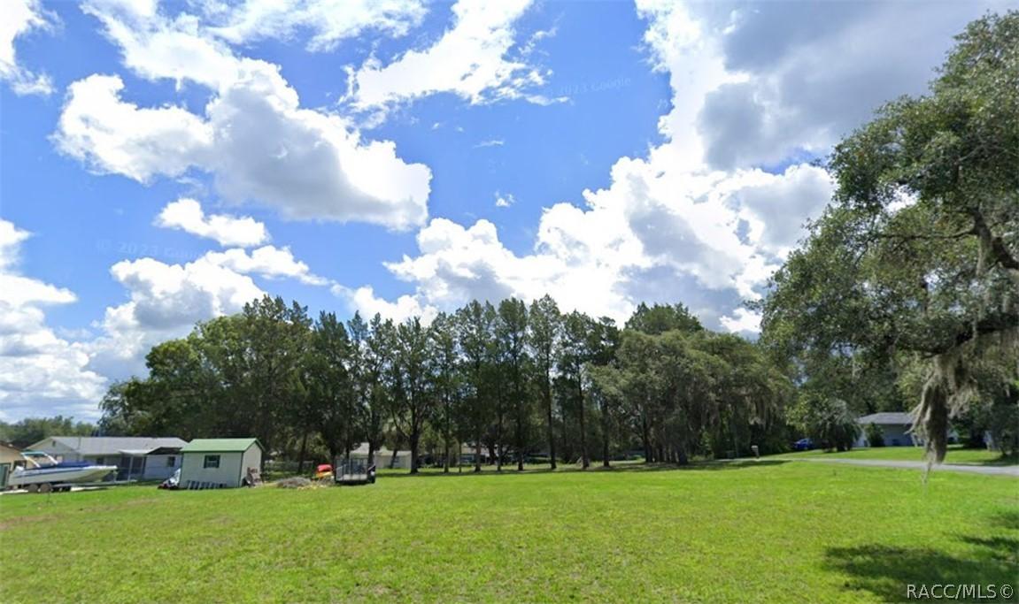 3561 E Kirby Ln., Inverness, FL 34452