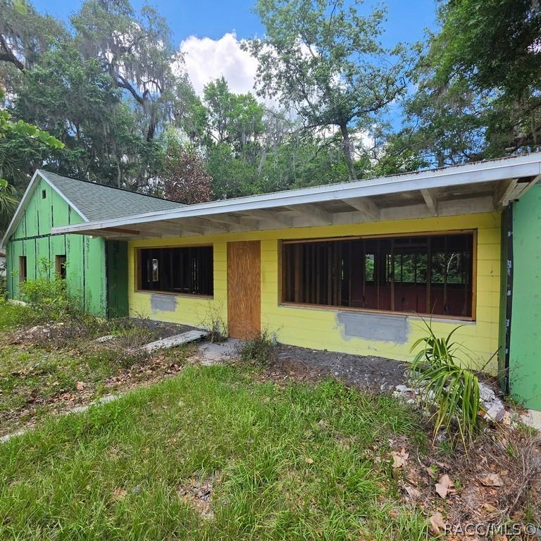 8869 E Ogden Ln., Floral City, FL 34436