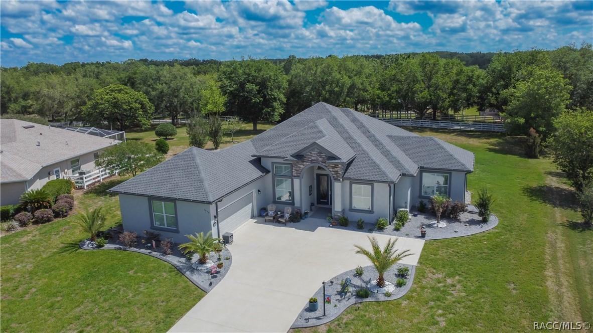 1555 E Seattle Slew Cir., Inverness, FL 34453