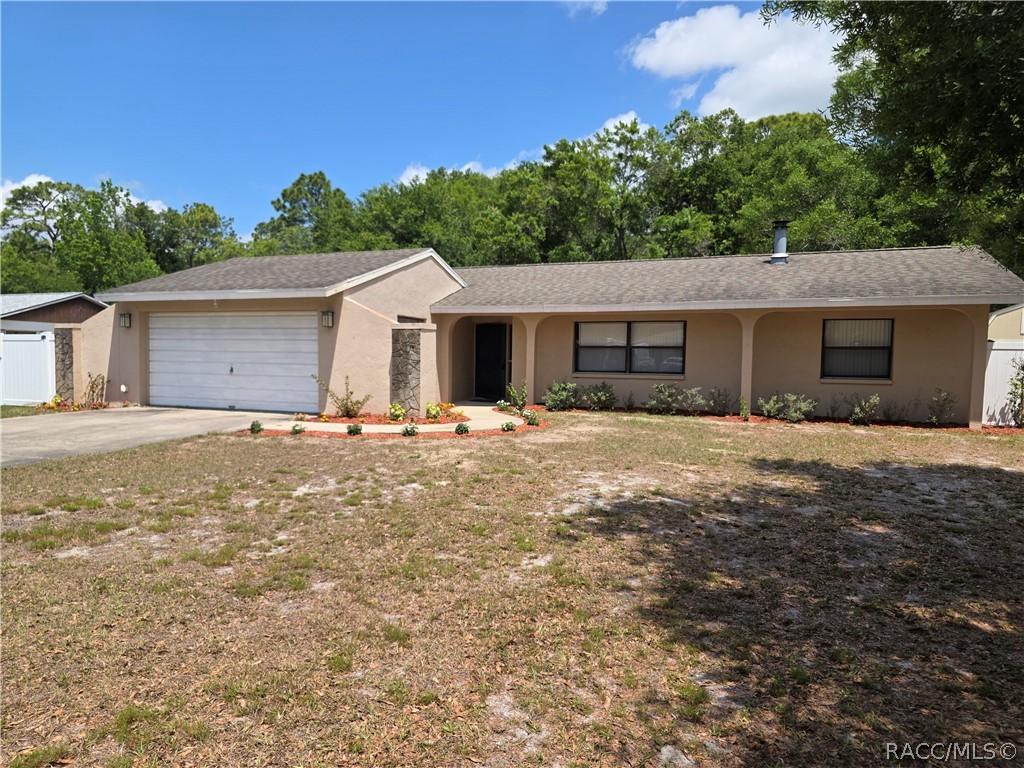 8219 W Trotter Ln., Homosassa, FL 34446