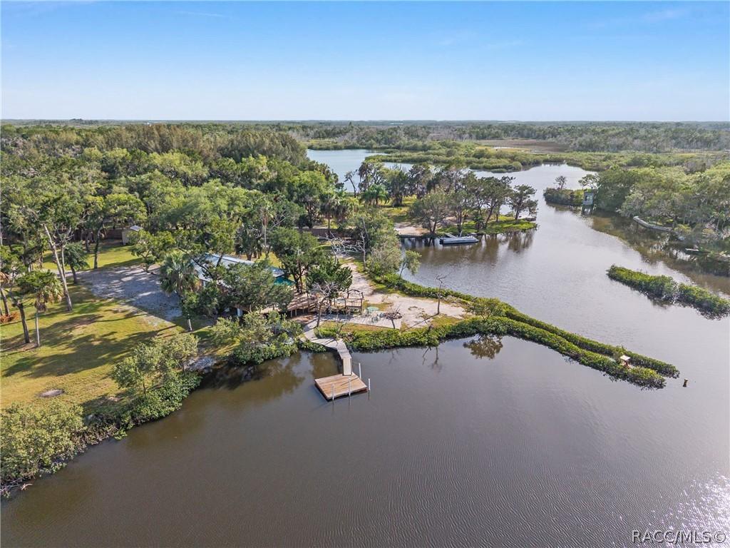 1326 S Estuary Dr., Crystal River, FL 34429