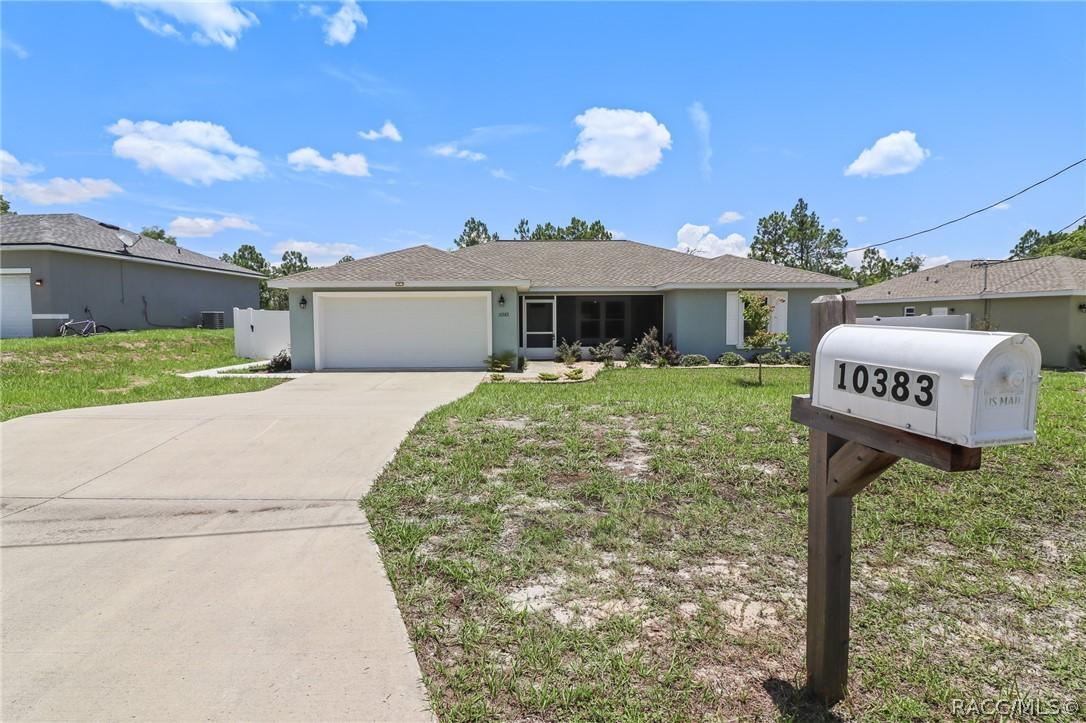 10383 N G Martinelli Blvd., Dunnellon, FL 34433