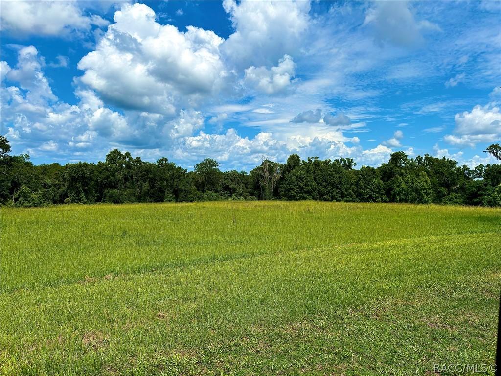 000 Spring Lake Hwy., Brooksville, FL 34601