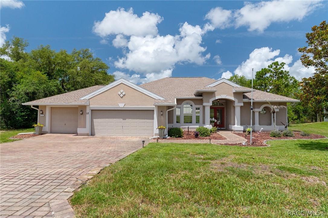 12 Hackberry Dr., Homosassa, FL 34446