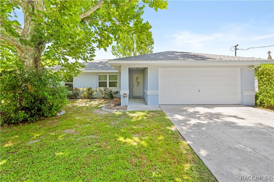 8643 Marvin St., Floral City, FL 34436