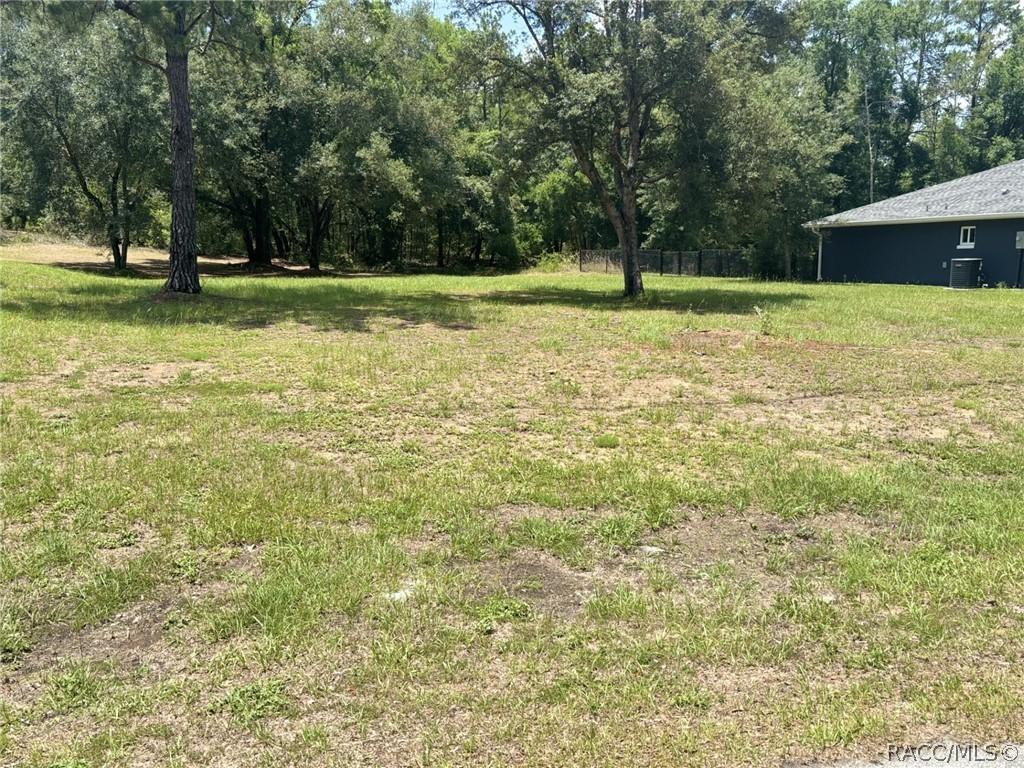 521 E Abend Dr., Citrus Springs, FL 34434