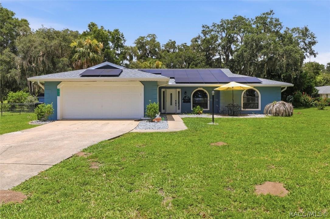 4825 E Connell Lake Dr., Inverness, FL 34453