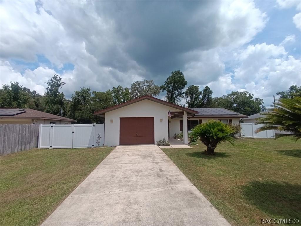 2812 Madison St., Inverness, FL 34453