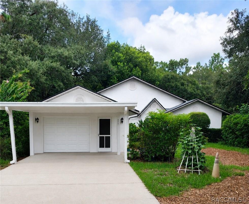 495 E Stratford Ave., Lecanto, FL 34461