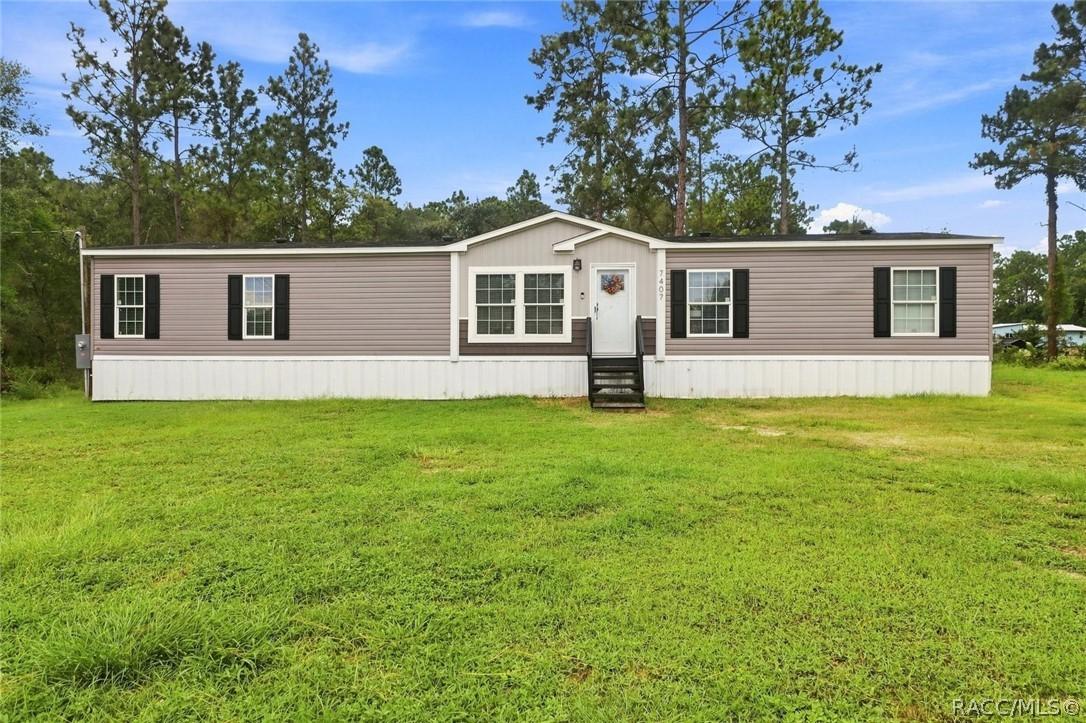 7407 SW 153rd Ln., Dunnellon, FL 34432