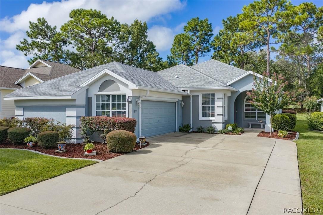 42 W Byrsonima Loop, Homosassa, FL 34446