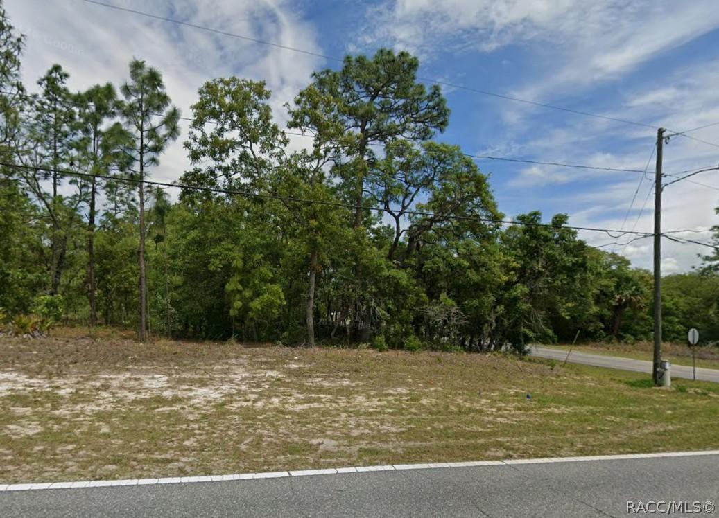 873 W Hampshire Blvd., Dunnellon, FL 34434