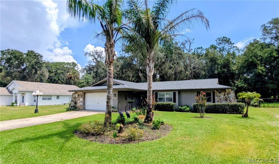 2413 S Carnegie Dr., Inverness, FL 34450