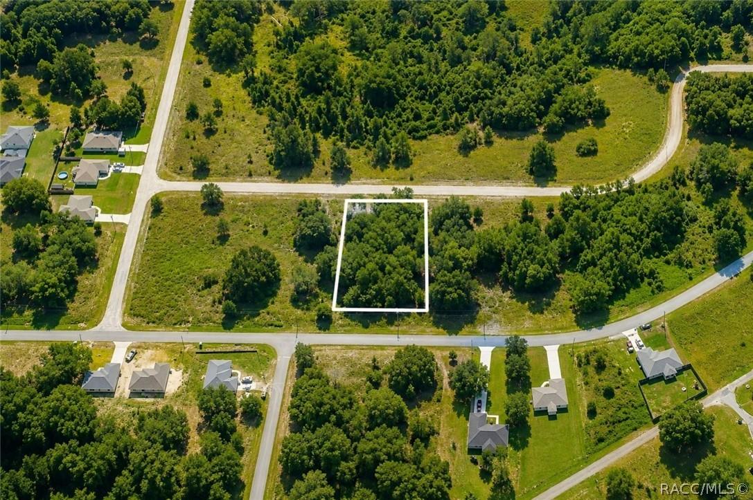 7622 N Fisher Ter., Dunnellon, FL 34434