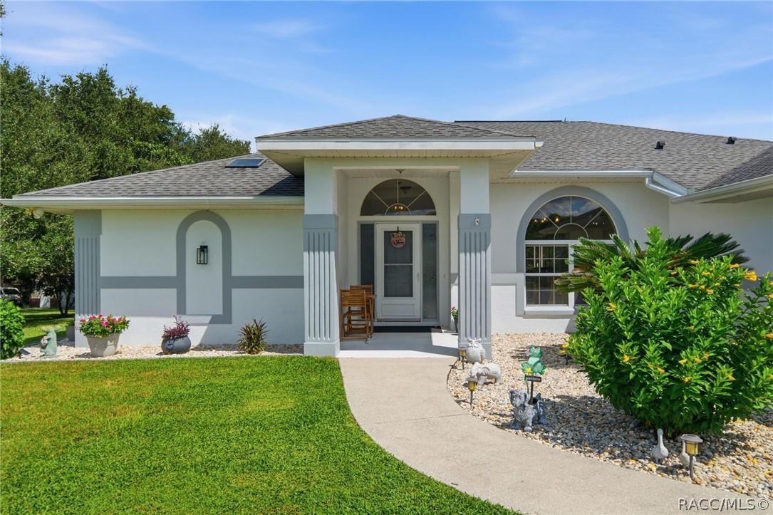 345 E Samuel Ct., Hernando, FL 34442