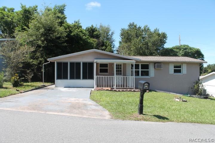 18 E Golden St., Beverly Hills, FL 34465