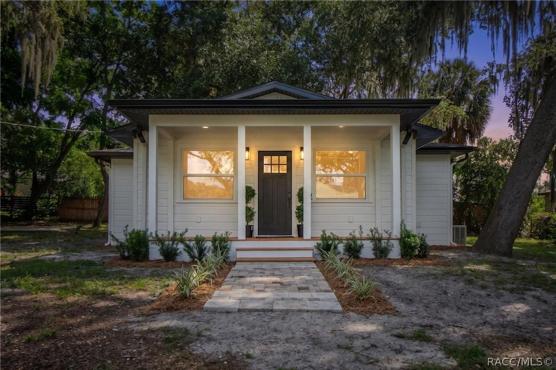 221 S Raven Ter., Inverness, FL 34450