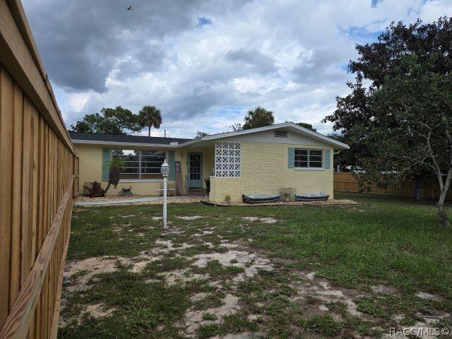 7507 W 7 Rivers Dr., Crystal River, FL 34429