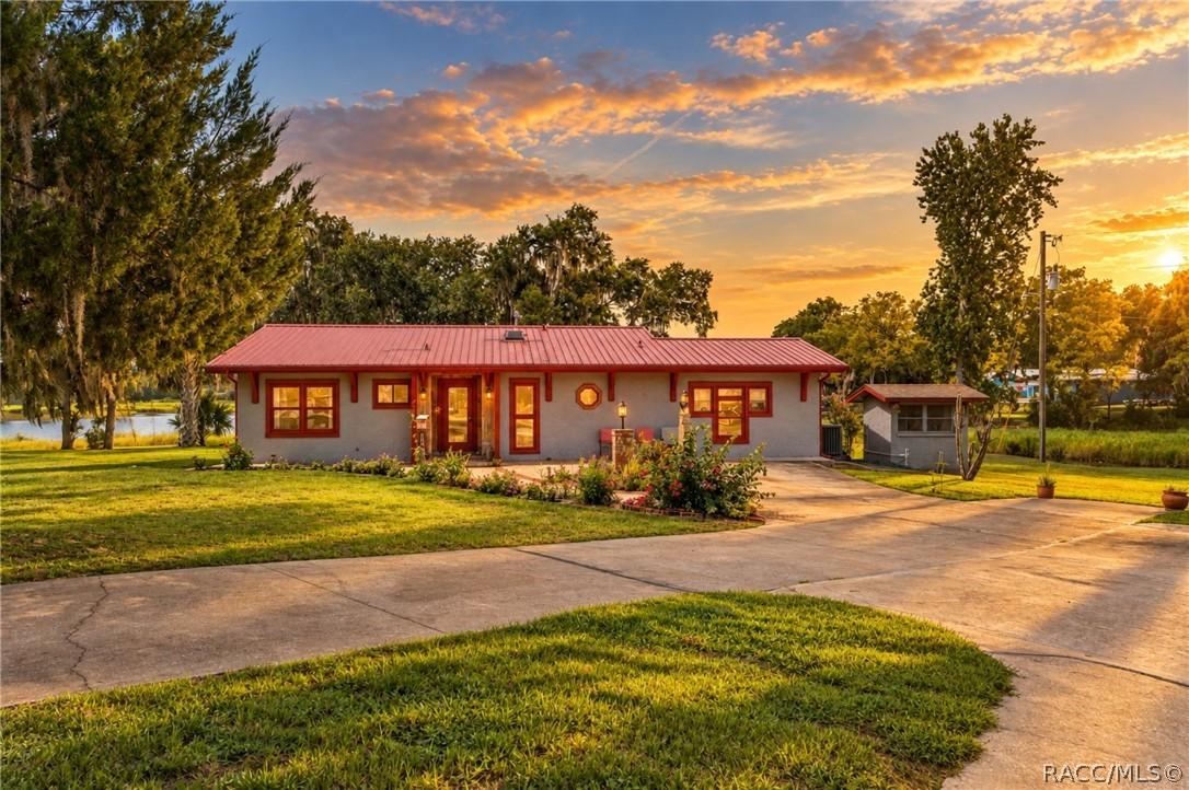 8004 E Halcyon Isle Ct., Inverness, FL 34450