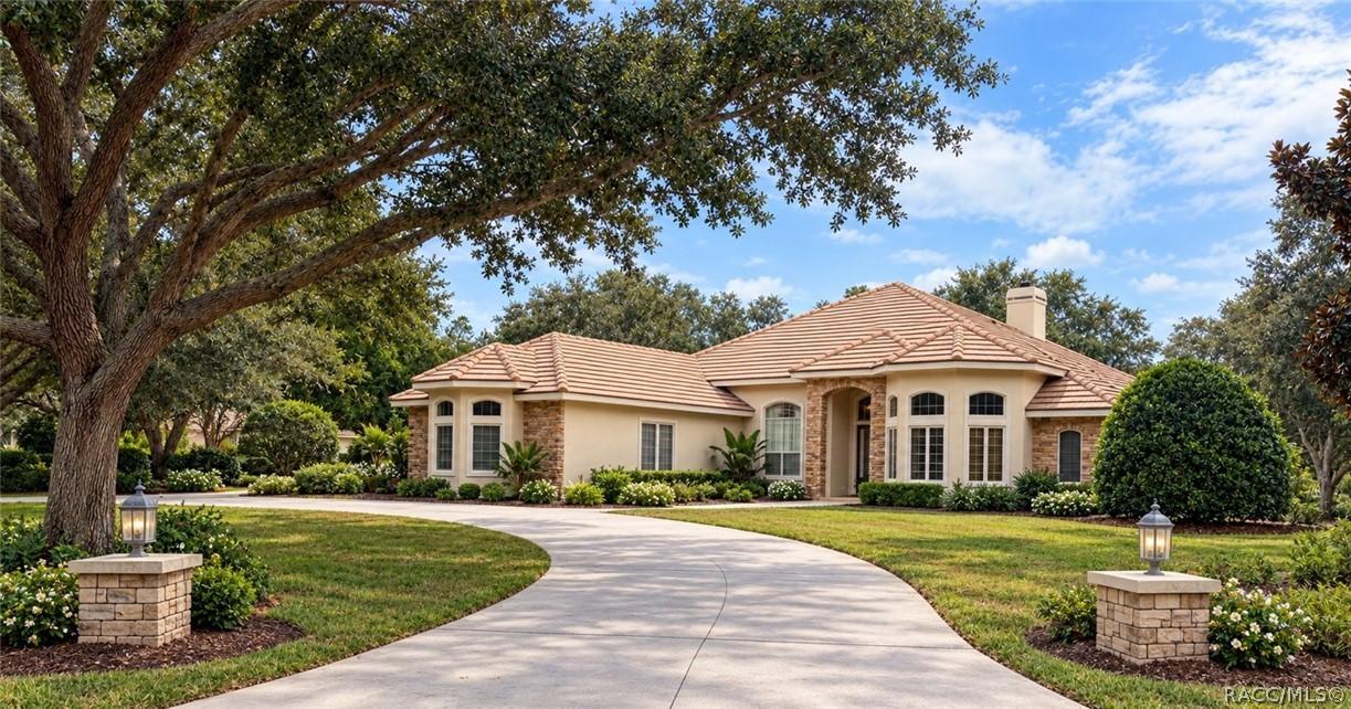 3165 W Wentworth Loop, Lecanto, FL 34461